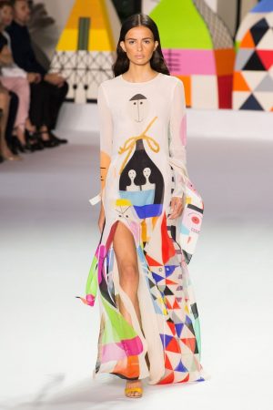 hbz nyfw ss2018 trends art prints 07 akris rs18 0757 1509388477