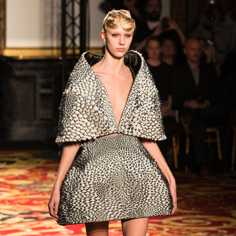 dezeen Voltage by Iris van Herpen and Materialise 1