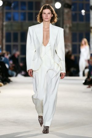 00002 Alexandre Vauthier Couture Spring 22 Paris credit Alessandro Lucioni Gorunway