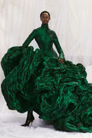 00028 JeanPaulGaultier Couture Spring 22 Paris credit ArnaudLajeunie
