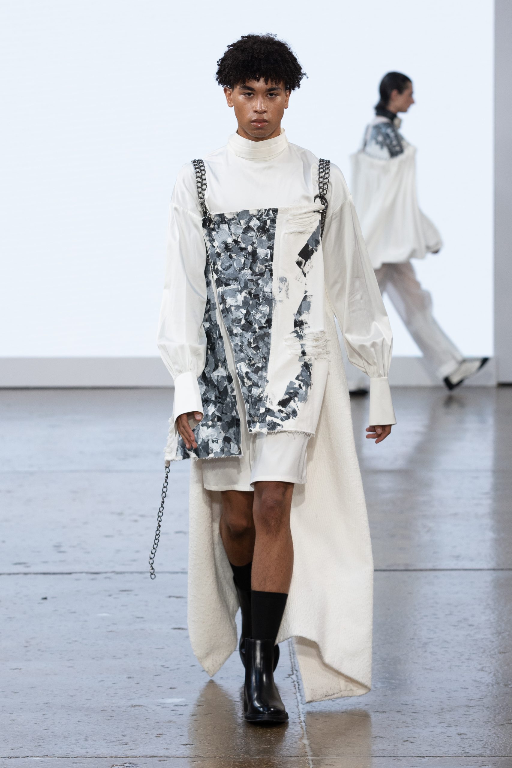 Chia Lin Hsu SS23003 scaled