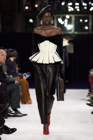 00007 balmain fall 2023 ready to wear credit gorunway