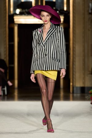 00018 christian siriano fall 2023 ready to wear credit gorunway