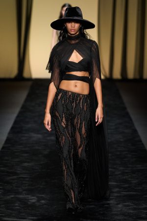 00050 alberta ferretti fall 2023 ready to wear credit gorunway