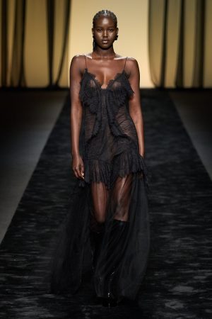 00055 alberta ferretti fall 2023 ready to wear credit gorunway