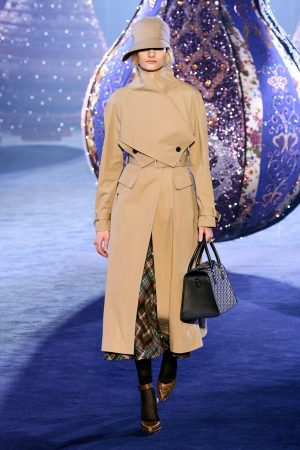 00063 christian dior fall 2023 ready to wear credit gorunway