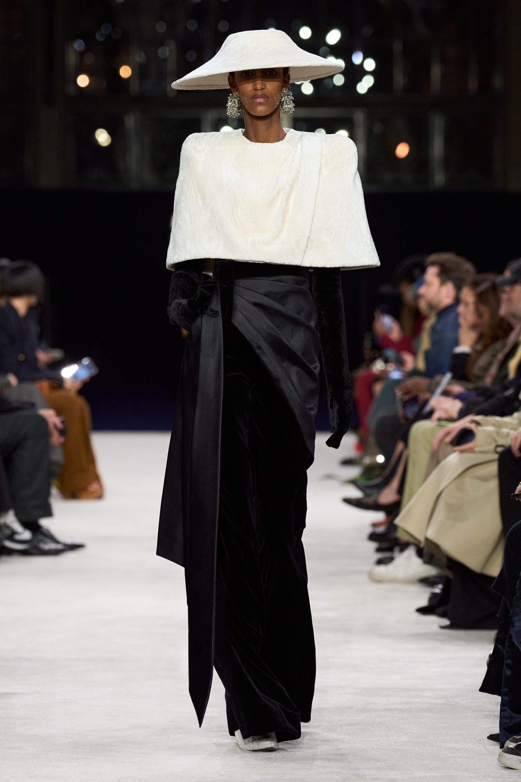 balmain fw23 09 scaled